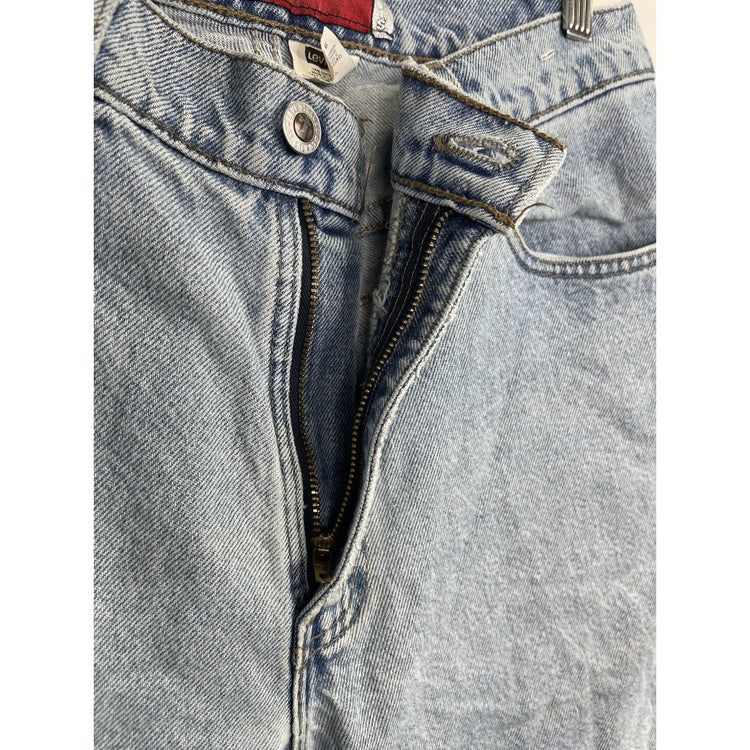 Men’s Light Wash Blue Silver Tab Loose Levi Denim Shorts 31x11