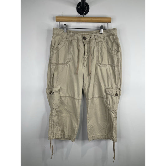 Women’s Levi’s Signature Size 12 Studios Beige Cargo Pants