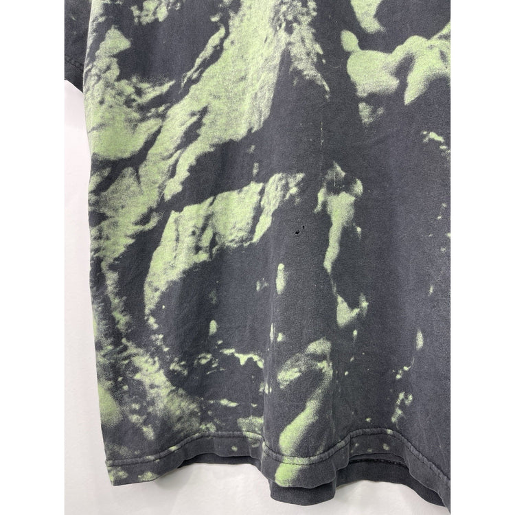 Creature Skateboard T-shirt Size L