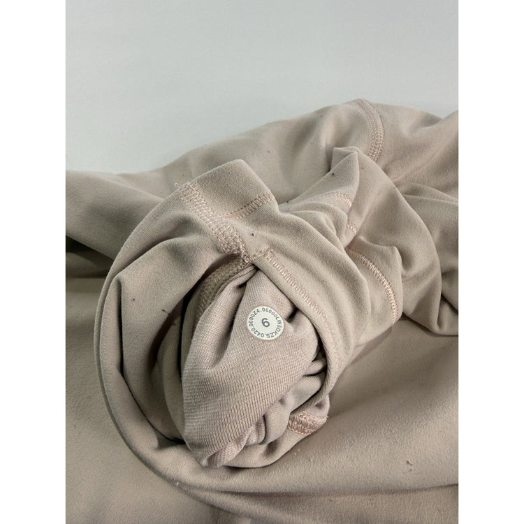 Women's Light Pink Lululemon Size 6 Leggings