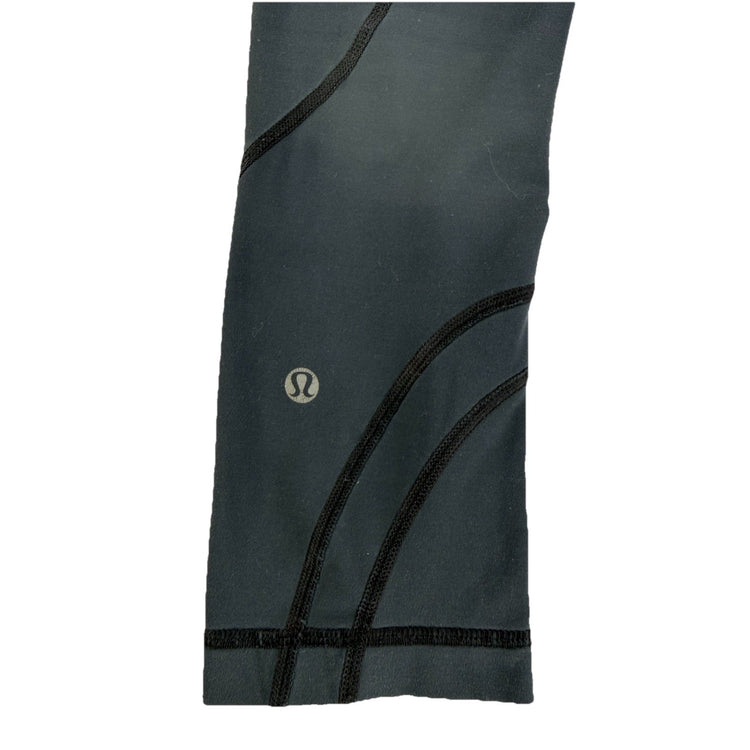 Woman’s Lululemon Size 6 Capri Leggings