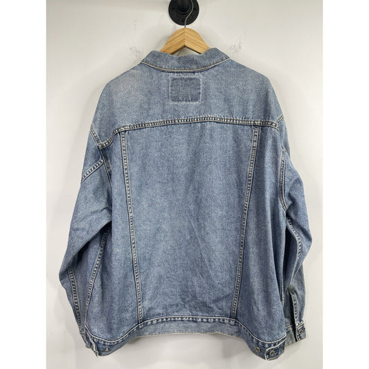 Men’s Vintage Levi Strauss & Co. Relaxed Light Blue Denim Trucker Jacket Sz 2XL