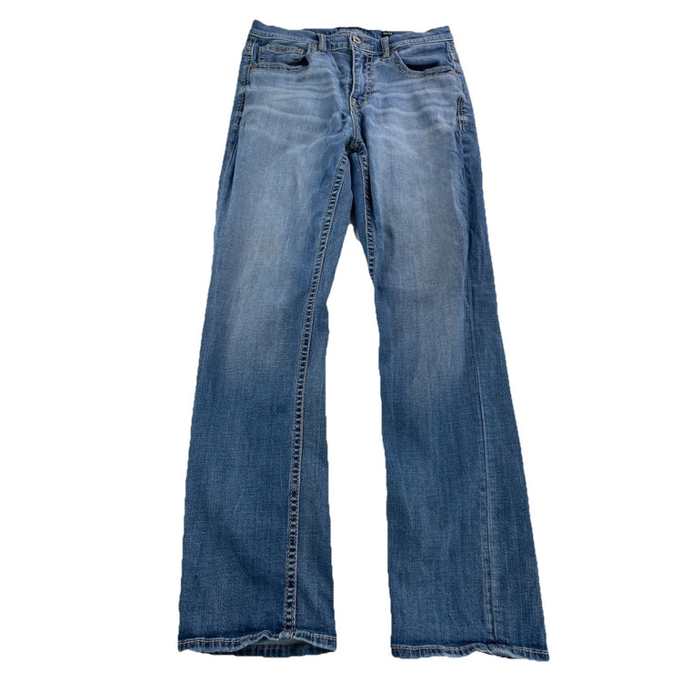 Men’s BKE Tyler  Relaxed Straight Light Wash Blue Jeans Size 32x32