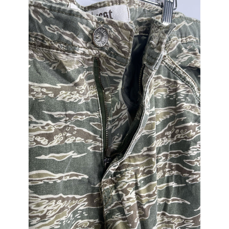 Vintage Y2K Men's Request Premium Cargo Camo Pants 36x30