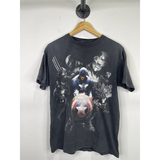 Early 2000s Marvel Mad Engine T-Shirt  Captain America Wolverine Ironman Size M