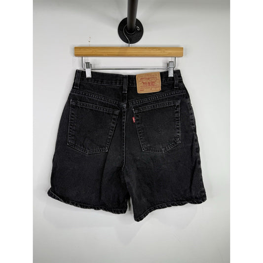 Vintage Women’s Levis 550 Shorts Size 10