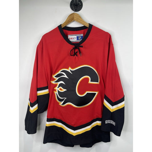 CALGARY FLAMES NHL ICE HOCKEY JERSEY SHIRT CCM RED / BLACK SIZE L